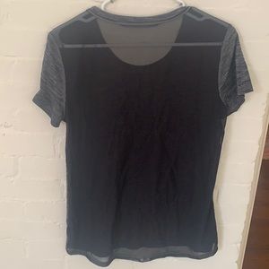 Lululemon short sleeve top with mesh back